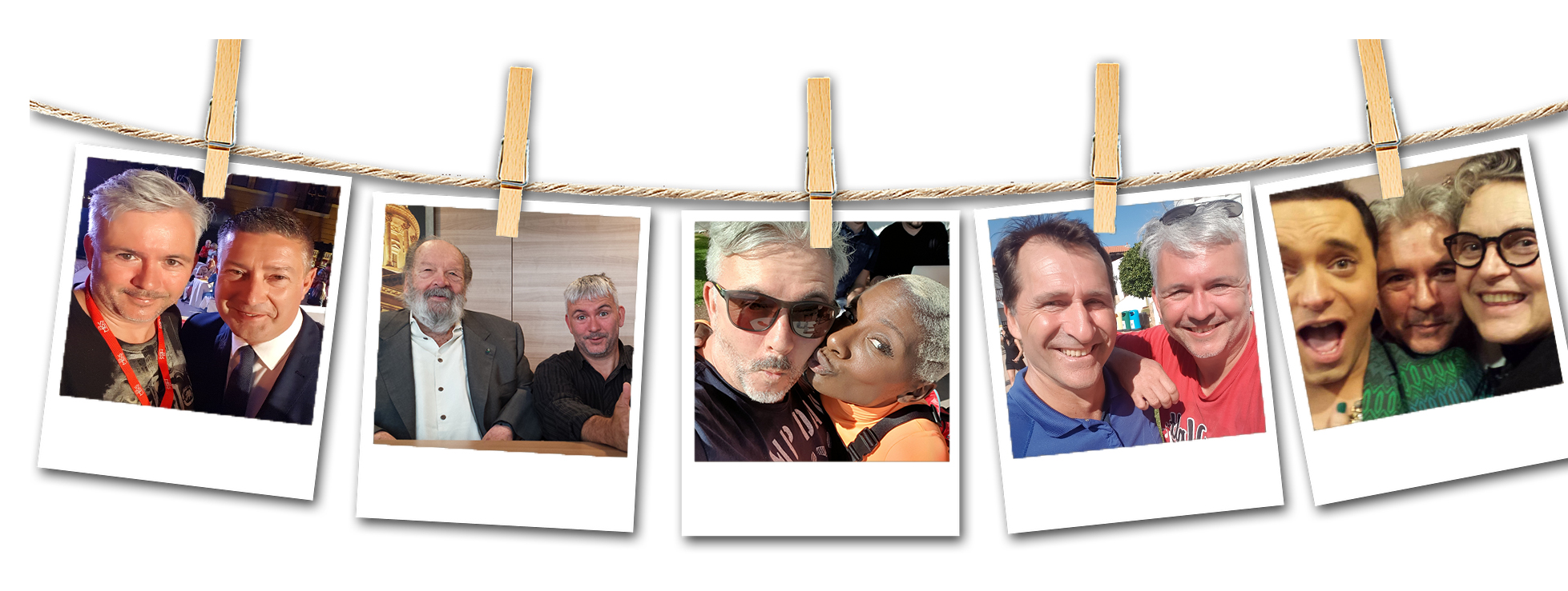 Fünf Polaroid-Fotos an einer Wäscheleine: Karim mit verschiedenen Prominenten aus seiner Zeit als Fernsehredakteur